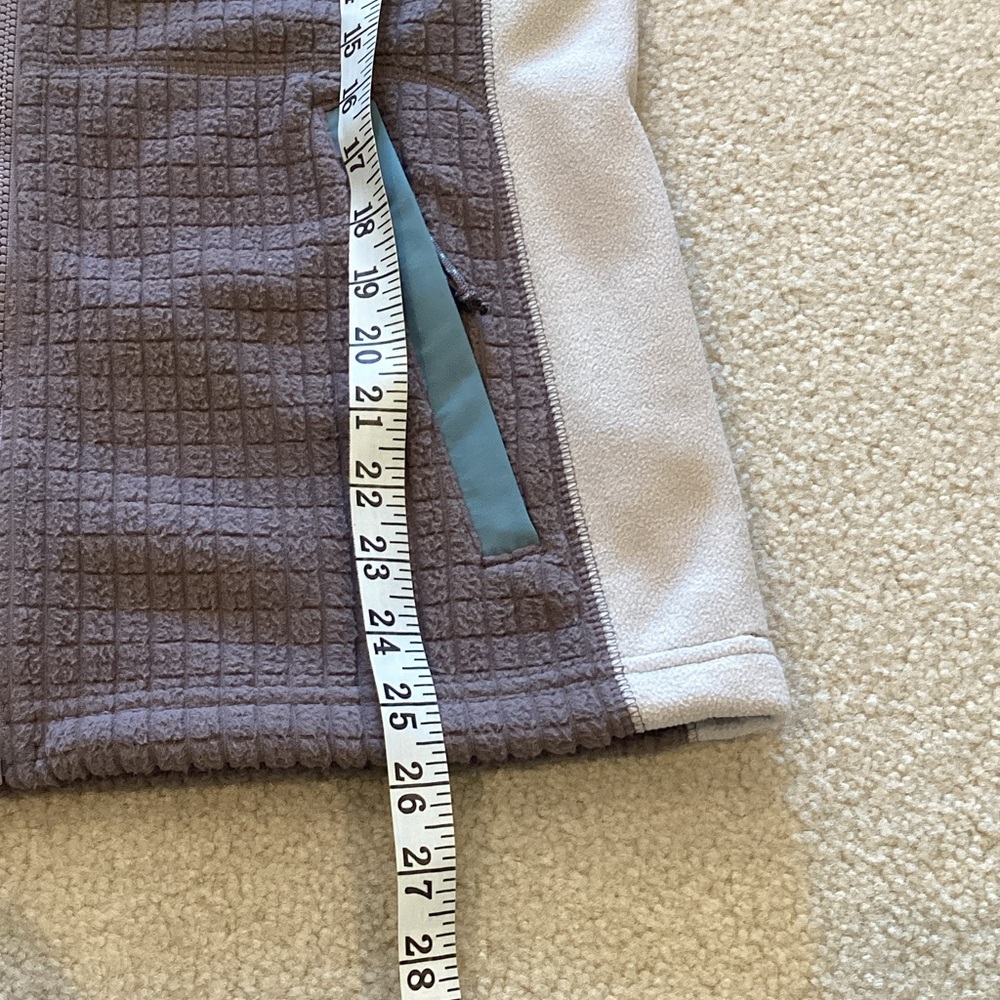 NWT L.L. Bean Women's  Mountain Classic Fleece Jacket - Picture 6 of 9